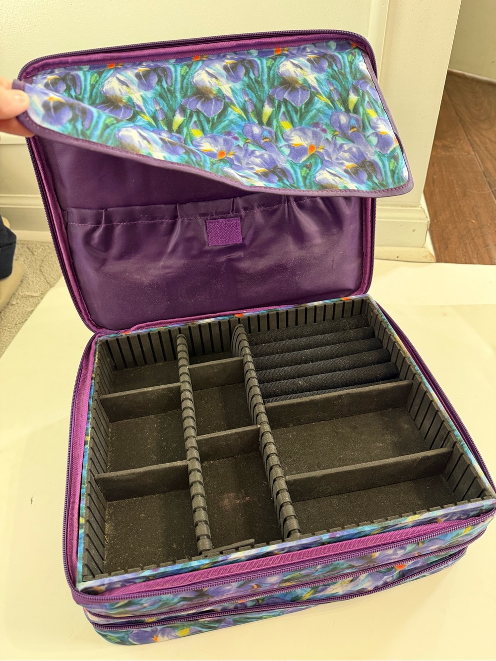 JOY MANGANO Purple Iris Jewelry Travel Organizer Zippered Carry - Picture 3 of 8